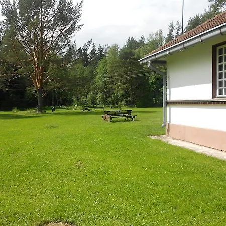 Kuivoja Center krevet i doručak 3*