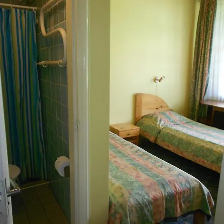 Kuivoja Center krevet i doručak Loksa